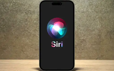 Na ekranie telefonu widnieje logo Siri. Zastanawiasz się, siri co to? To wirtualny asystent.