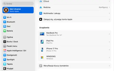 Gdzie jest Apple ID? Na ekranie widać ustawienia konta Apple, gdzie można zarządzać iCloud, rodziną, zakupami i urządzeniami.